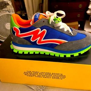 Brand new women’s Marc Jacobs jogger sneaker